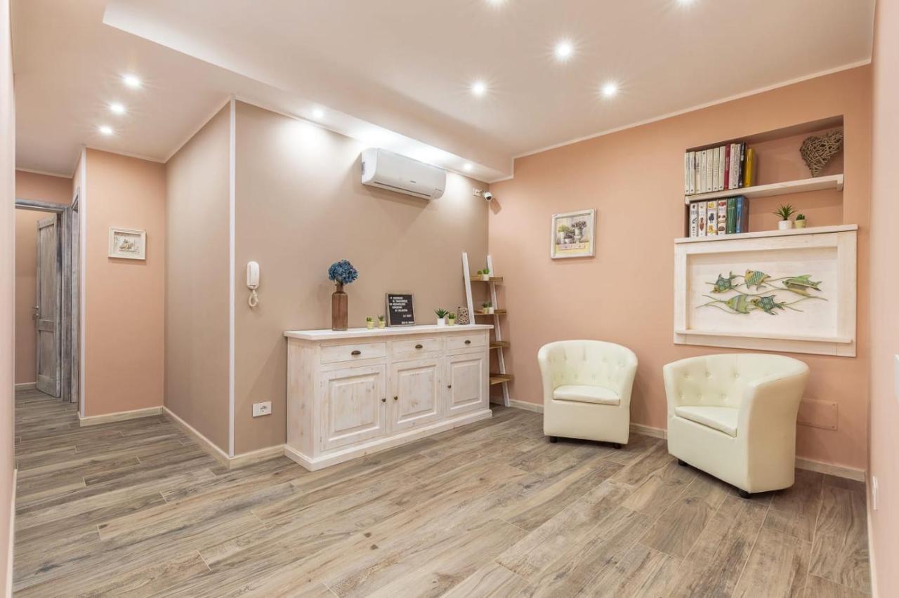 B&B Da Chiara Tortolì Екстериор снимка
