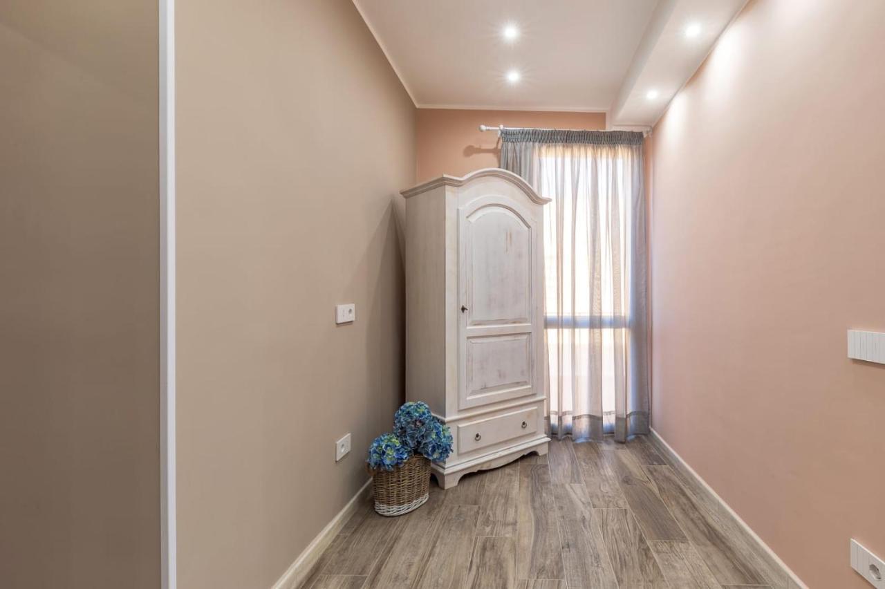 B&B Da Chiara Tortolì Екстериор снимка