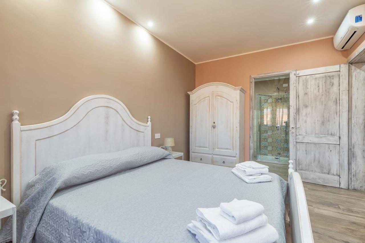 B&B Da Chiara Tortolì Екстериор снимка